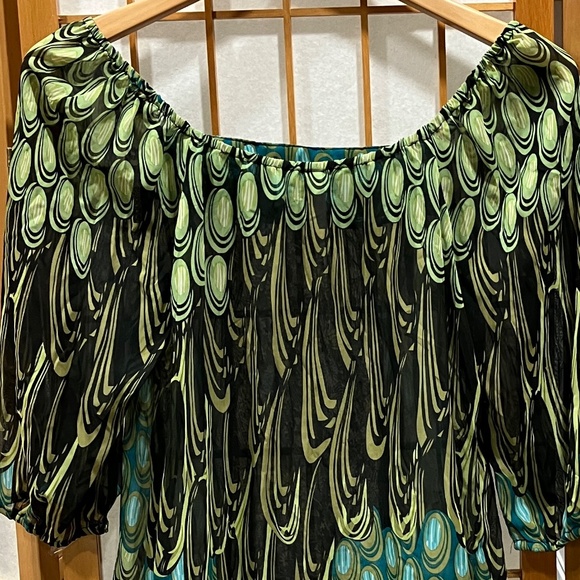 Sheer blouse - Picture 8 of 10